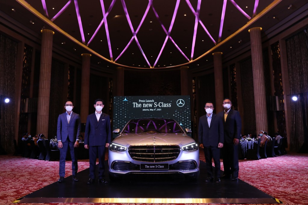 Mercedes-Benz pikat pengusaha sukses dengan luncurkan S-Classs generasi terbaru
